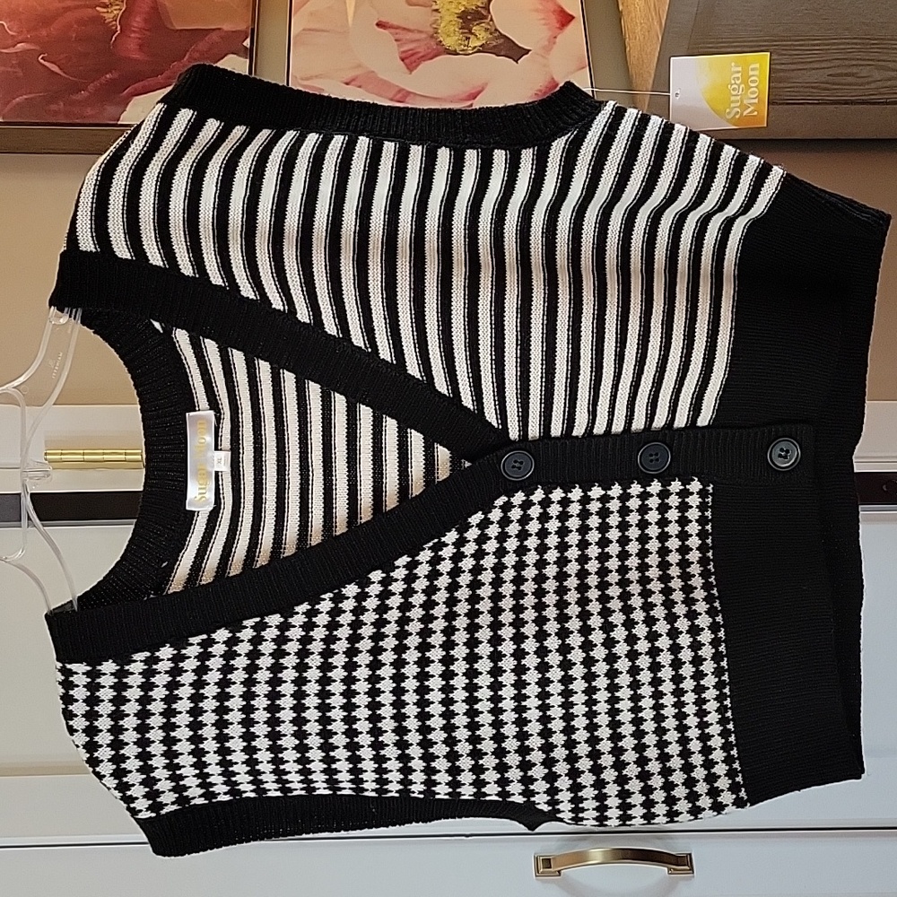 Sugar Moon V-Neck Button Closure Black and White Crop Striped Sweater Vest